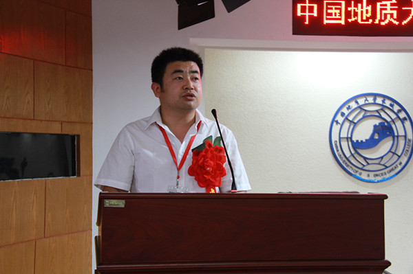 Beat365开展纪念建党95周年暨“两学一做”学习教育党课活动