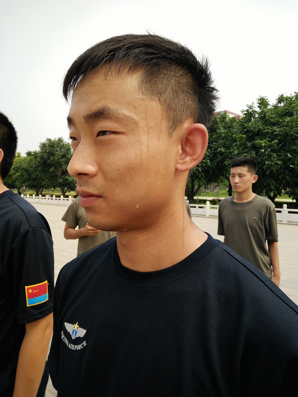 Beat365组织2016年新入职辅导员军训