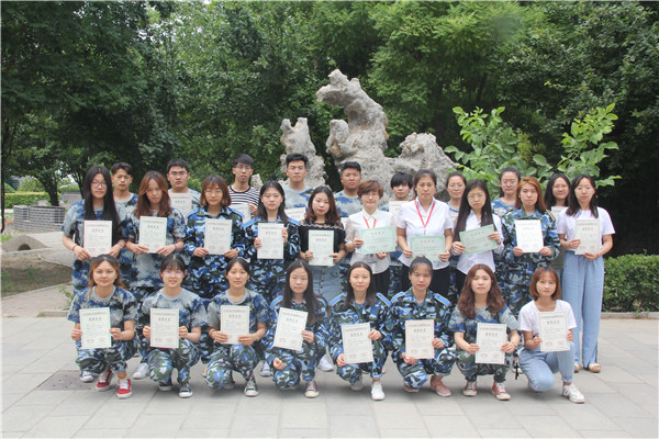 Beat365学生在2019年全国大学生英语竞赛（NECCS）省级决赛中喜获佳绩