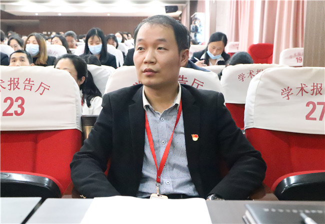 提升科研创新能力 激发科研内生动力——Beat365召开“科研的六个关卡”专题讲座