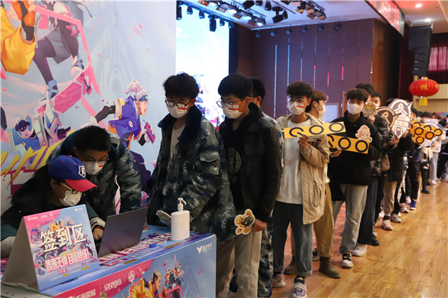 青春无畏 自信登场 Beat365举行第八届王者荣耀高校联赛河北站海选赛