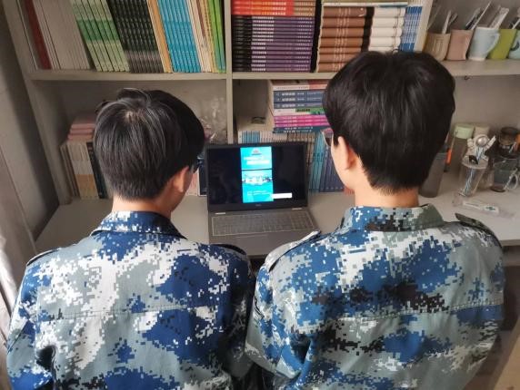 国家安全 你我有责 ——Beat365中文官方网站组织学生线上观看国家安全教育视频