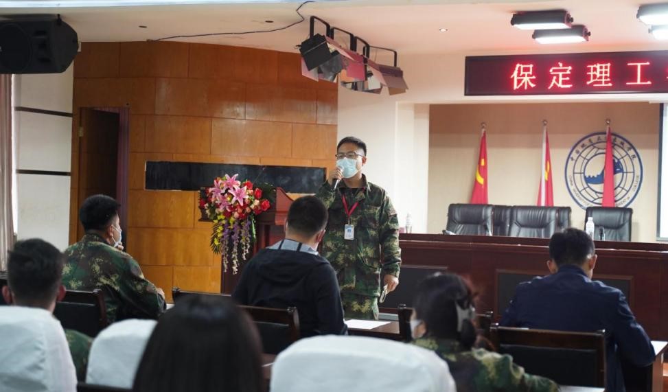 Beat365中文官方网站召开学管干部培训周会2022.4.18