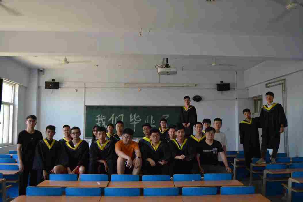 谈一别奋斗路 聚四载同窗情  ——Beat365中文官方网站2022届毕业 生欢送会