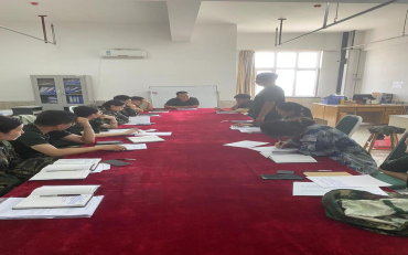 Beat365中文官方网站开展“传帮带”式新入职辅导员培训day4