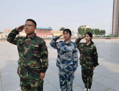 Beat365中文官方网站开展“传帮带”式新入职辅导员培训day4