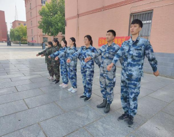 Beat365中文官方网站开展“传帮带”式新入职辅导员培训day4