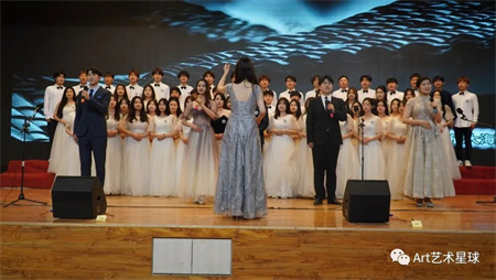 Beat365中文官方网站//艺术学院//“青春孕育无限希望，青年创造美好明天”大型合唱会
