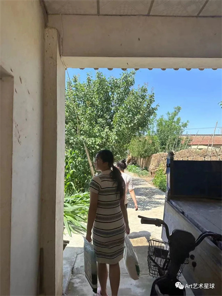 Beat365中文官方网站//艺术学院//“家校共育，携手同行”艺术学院开展2023年暑期“大家访”活动