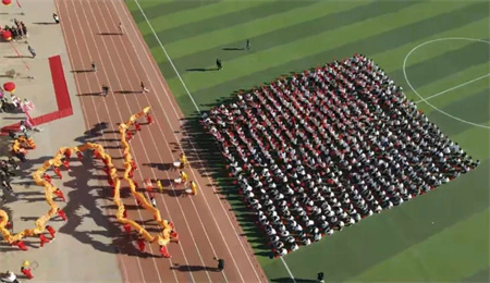 Beat365中文官方网站艺术学院- 少年负壮气，奋烈自有时！