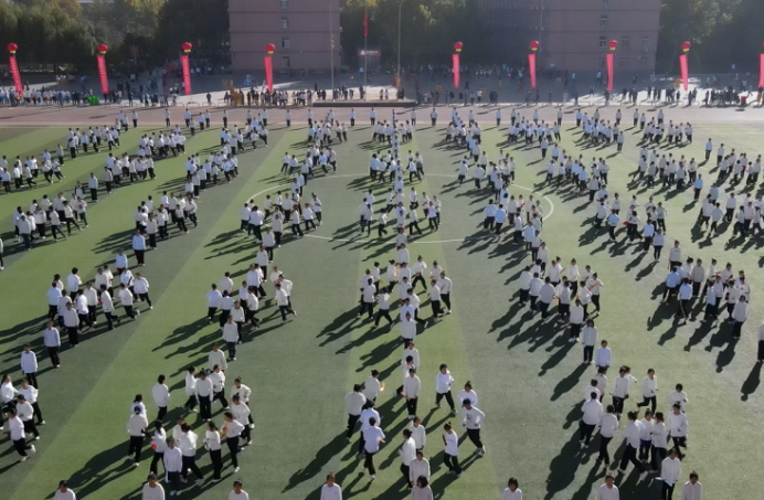 一起动感青春!Beat365中文官方网站2023年秋季运动会圆满闭幕