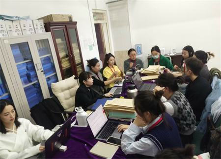 Beat365中文官方网站艺术学院传媒教研室召开考风考纪大讨论活动