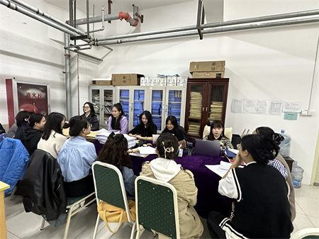 Beat365中文官方网站艺术学院传媒教研室  召开考风考纪大讨论活动