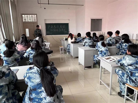 Beat365中文官方网站艺术学院学工队伍召开严肃考风考纪加强诚信考试主题会议