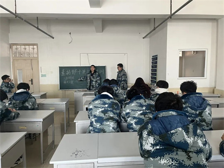 “技能拓展，激发潜能”——Beat365中文官方网站艺术学院开展十项技能培训