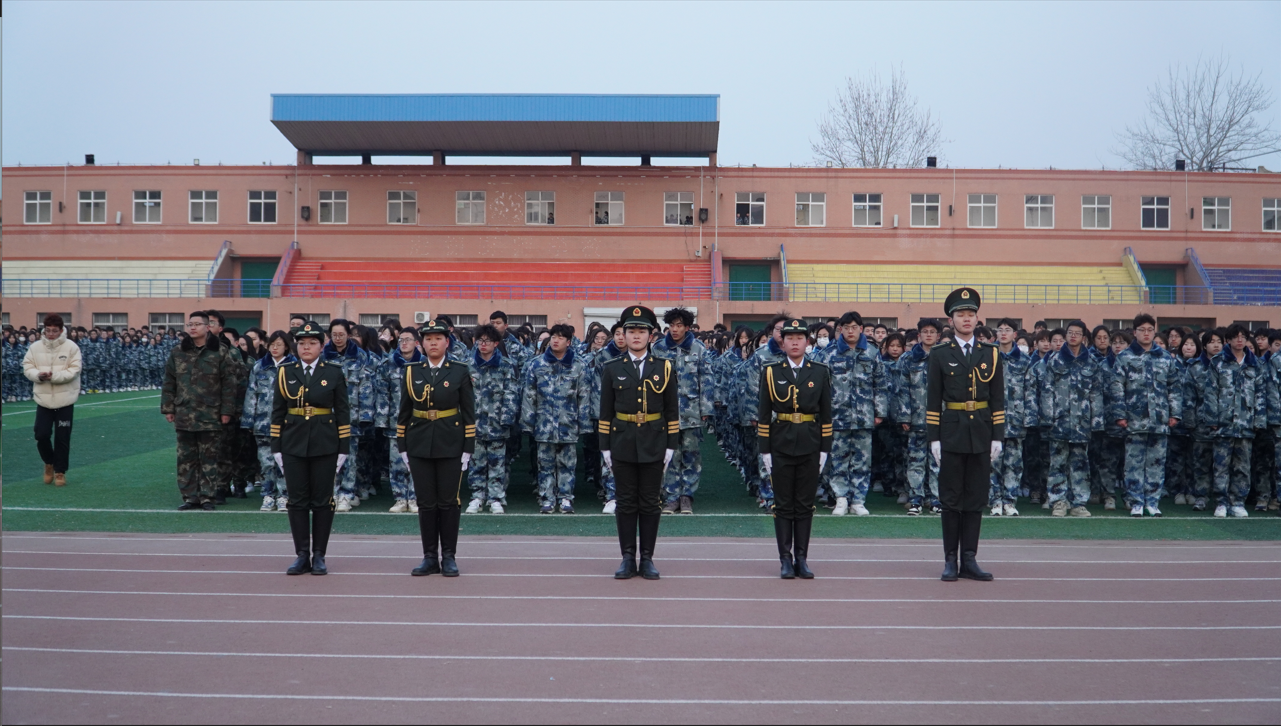 Beat365中文官方网站举行春季首次升旗仪式