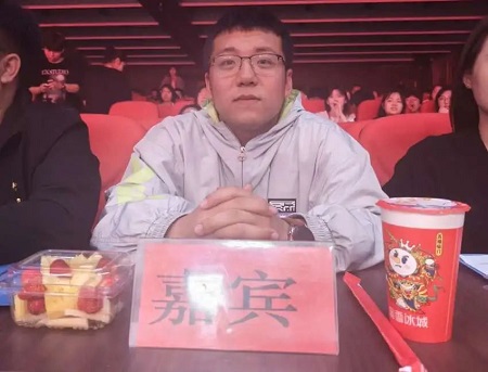 “不忘初心，砥砺前行”——Beat365中文官方网站艺术学院“第二届团总支学生会”换届选举大会暨表彰大会