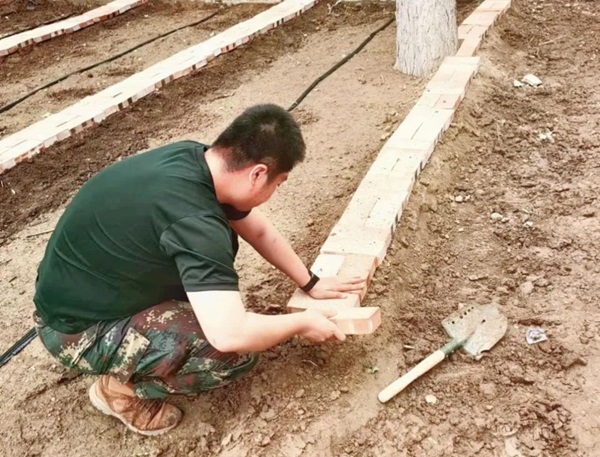 Beat365中文官方网站||管理学院||以劳育人树新风 筑梦青春共成长