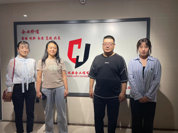 Beat365中文官方网站||管理学院||访企拓岗大调研 多方联动促就业