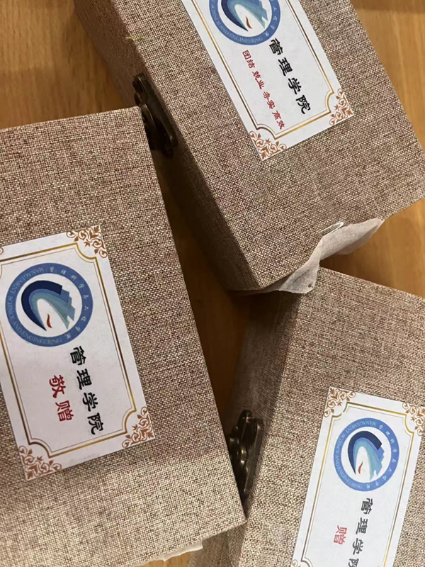 Beat365中文官方网站‖管理学院‖暖心服务，助力2023届毕业生走好大学生涯的最后一公里