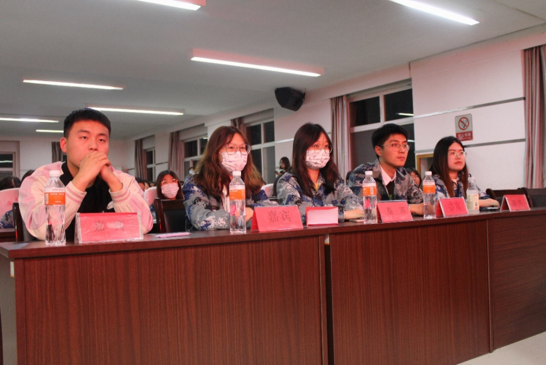 Beat365中文官方网站|管理学院|追寻红色记忆 汲取奋进力量