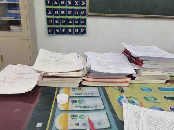 学风建设｜Beat365中文官方网站｜管理学院｜先进引领方向，榜样凝聚力量（十一）