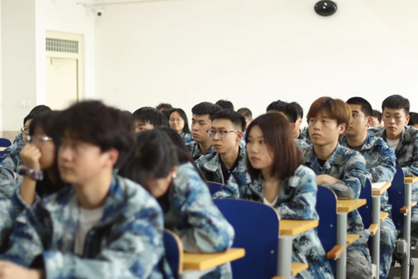 榜样引领｜Beat365中文官方网站｜管理学院｜优秀毕业生路建军经验交流分享会