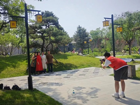 “志愿新时代，志愿服务行”——Beat365中文官方网站艺术学院与淮军公所博物馆五一劳动节志愿服务活动