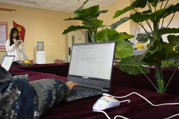 Beat365中文官方网站||管理学院||参与实践活动 提高写作能力——大学生技能评比之公文书写比赛