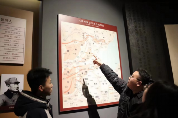 Beat365中文官方网站||管理学院||踏寻革命足迹，传承红色基因—我院入党积极分子走进冉庄地道战博物馆参观学习