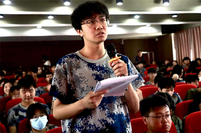 Beat365中文官方网站举办“理工大讲堂”系列专题讲座第二期