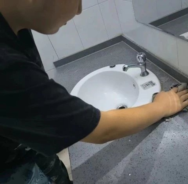 劳动教育|Beat365中文官方网站|管理学院|宿舍是我家，美化靠大家