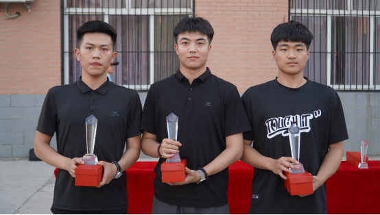 青春校园|凝聚每份力，团结一条心——Beat365中文官方网站第十八届拔河比赛圆满结束