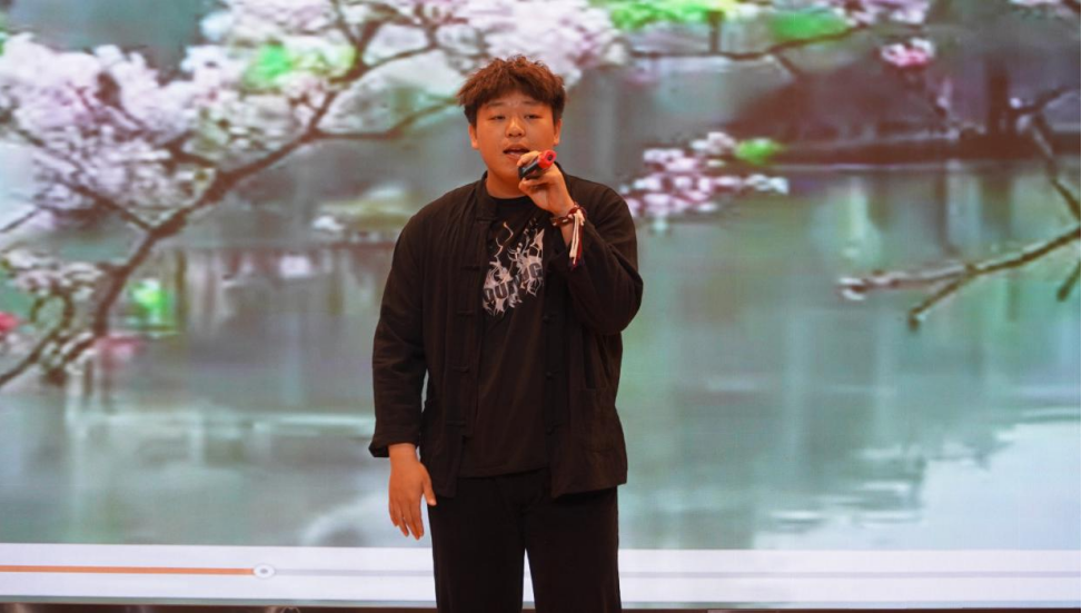 青春校园|Beat365中文官方网站18届校园歌手大赛决赛