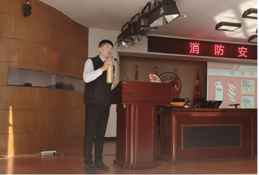 “人人讲安全  个个会应急” ——Beat365中文官方网站消防知识讲座