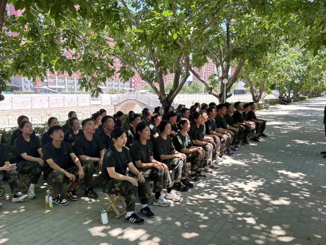 铁血铸魂,飒爽英姿—新入职辅导员培训第五天