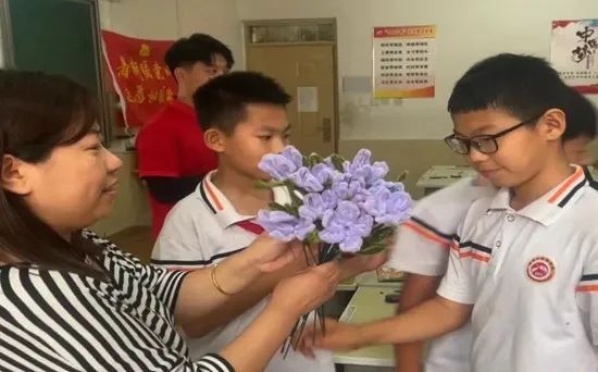 社会实践（十八）|七彩假期护童梦，情暖童心传文明②——Beat365中文官方网站经济学院“三下乡”社会实践