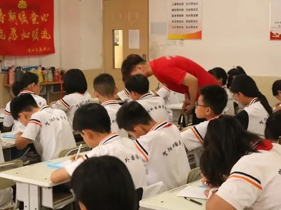 社会实践（十八）|七彩假期护童梦，情暖童心传文明②——Beat365中文官方网站经济学院“三下乡”社会实践