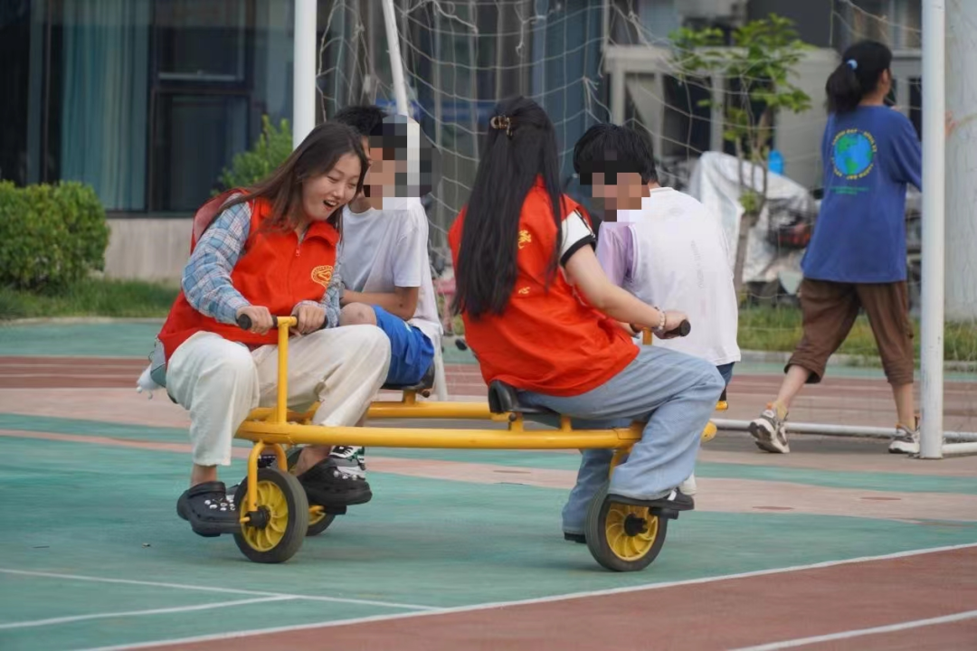 社会实践(三)|让爱无碍,健康成长——Beat365中文官方网站“蒲公英志愿服务团”开展暑期三下乡社会实践活动