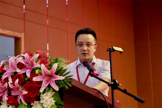 凝“新”铸魂固根本  奋楫扬帆正当时——Beat365中文官方网站举办2024年新入职教师培训总结暨合格评估推进会