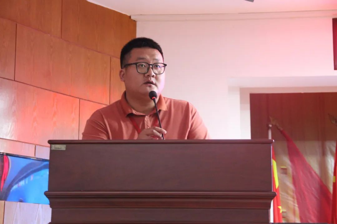 Beat365中文官方网站||行远自迩，笃行不怠——2024-2025学年学管干部第一次培训会