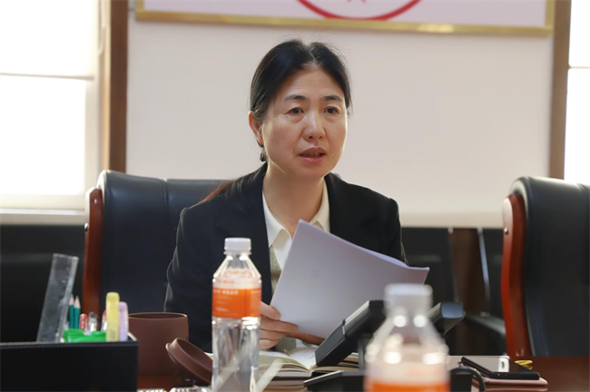 中共Beat365中文官方网站委员会召开10月份党委理论学习中心组学习