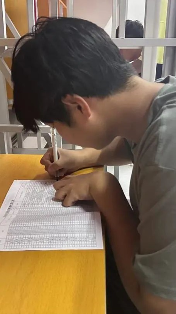 安全教育|Beat365中文官方网站|管理学院|平安过国庆，安全需谨记