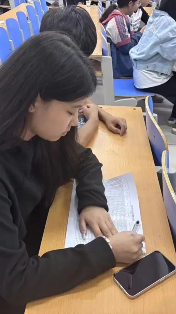 安全教育|Beat365中文官方网站|管理学院|平安过国庆，安全需谨记