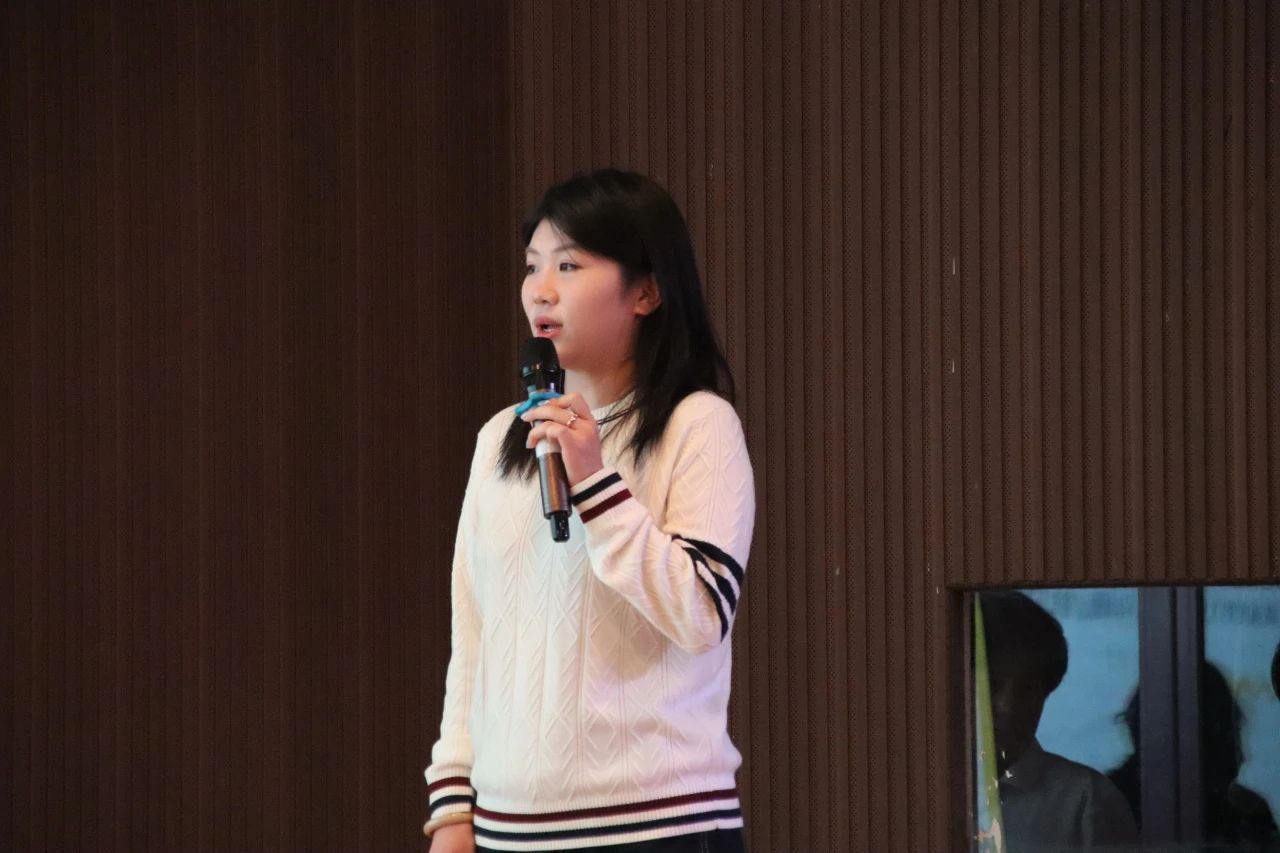 专业竞赛|Beat365中文官方网站|管理学院|“化繁为‘简’,‘职’面未来”简历大赛