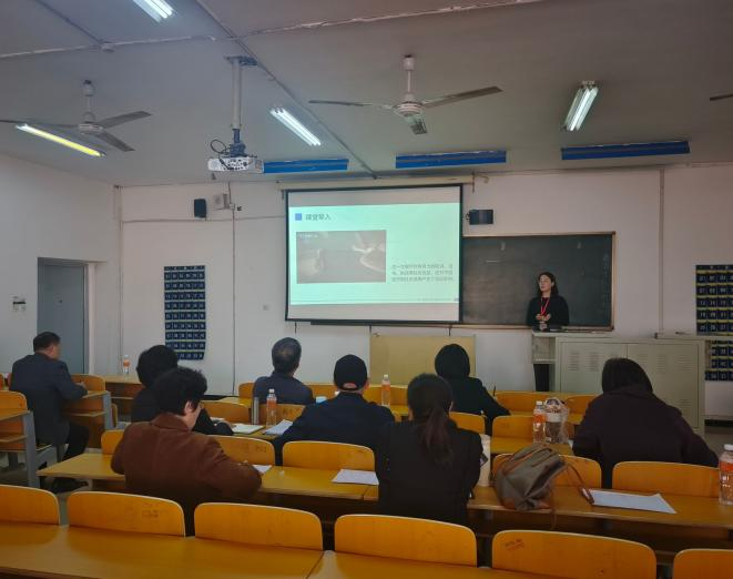 Beat365举办第一期青年教师孵化考核验收