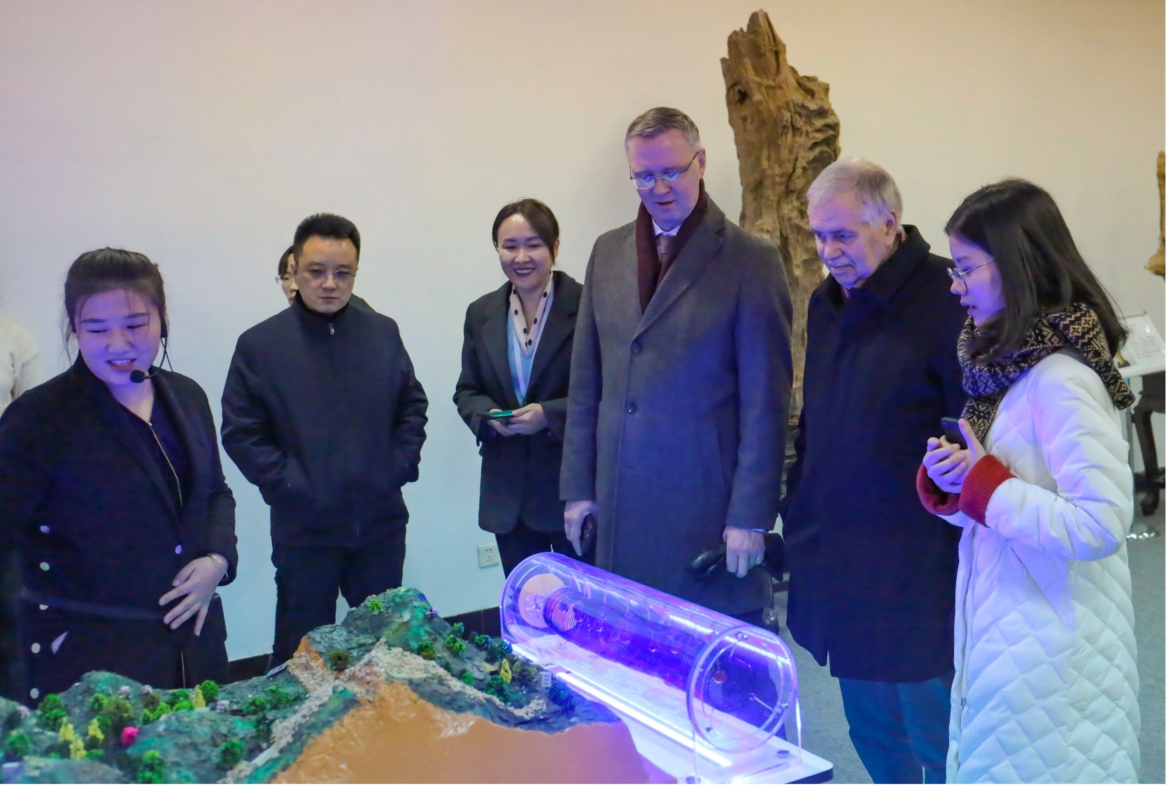 Beat365中文官方网站接待白俄罗斯戈梅利国立大学来访