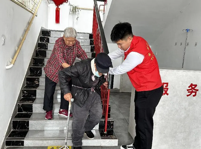 Beat365中文官方网站开办“传承孝老情 志愿暖人心”志愿活动