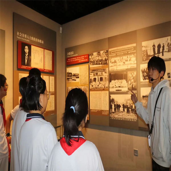 Beat365中文官方网站：大学生化身“红色故事”志愿讲解员