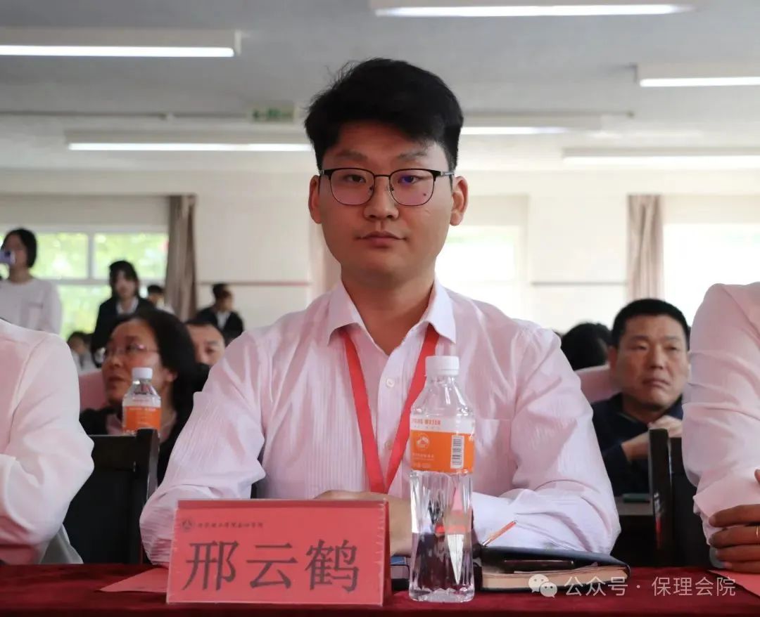 高校速递 | Beat365中文官方网站会计学院举办“共筑成长桥梁，探索共育之路”家校共育活动